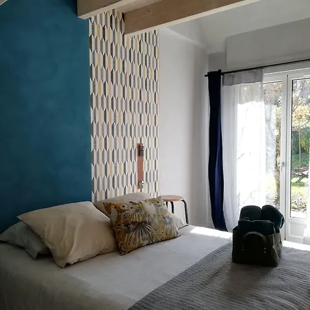 Guest house Les Perluetes - D'hotes