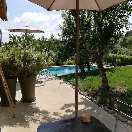Guest house Les Perluetes - D'hotes