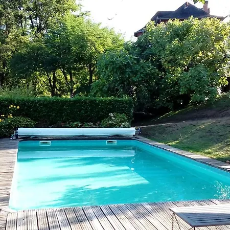 Les Perluetes Casa de hóspedes Carennac