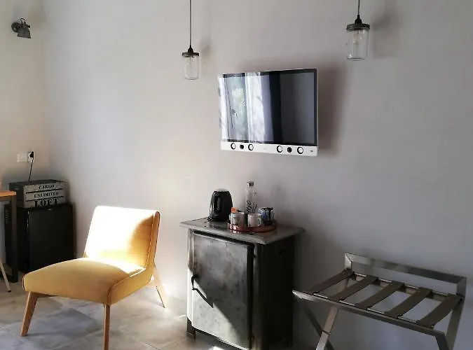 Les Perluètes Maison d'hôtes 3*