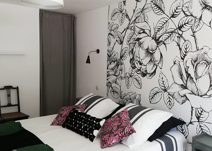 Les Perluètes Maison d'hôtes 3*