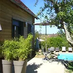 Les Perluetes - D'hotes Guest house Carennac