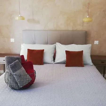 Les Perluetes Konukevi Carennac